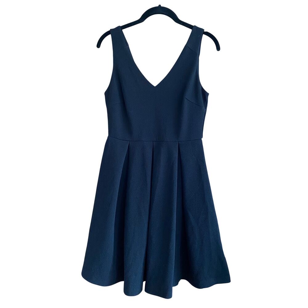 Lush V-Neck Sleeveless A-Line Mini Dress Size Small